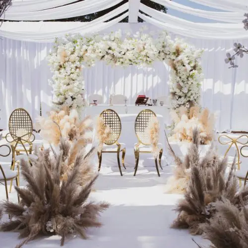 Reception flower bouquet